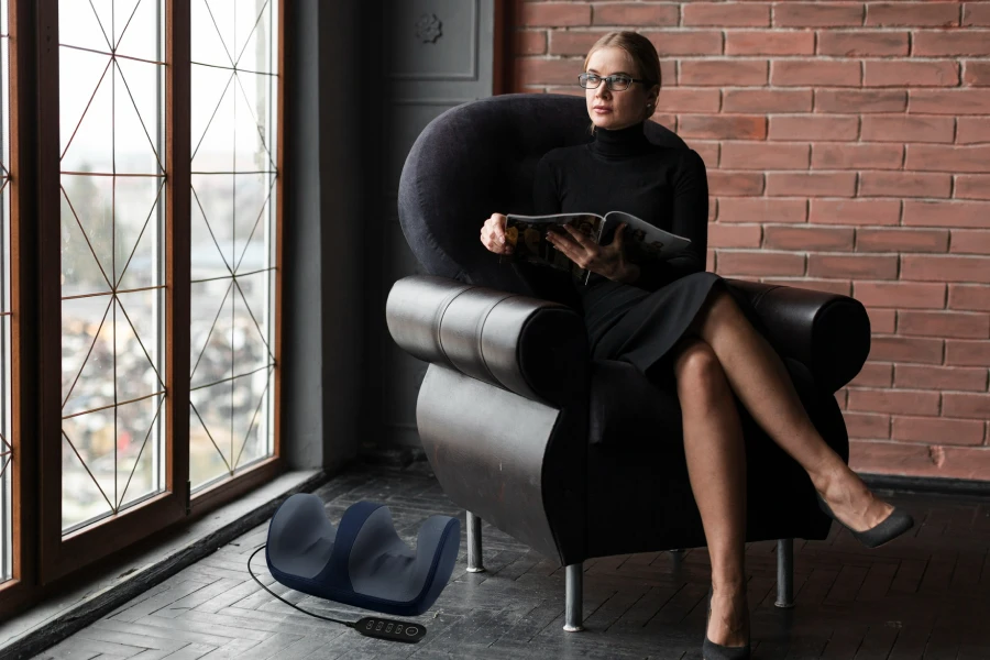 Shiatsu foot massager for circulation