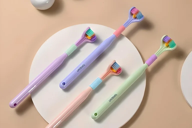 Micro bristle toothbrush for deep cleaning